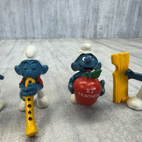 Schleich Smurf Lot of 6 Smurf Figures Vintage Peyo USED 70 80s Teacher Smurfette - Picture 5 of 16